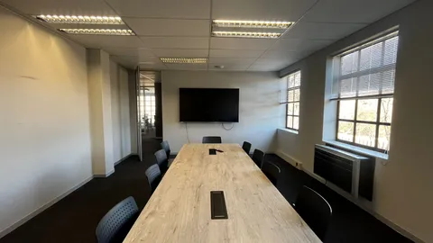 Peter Place Office Park, 54 Peter Place has a 364m² Office Space Available To Let (7)